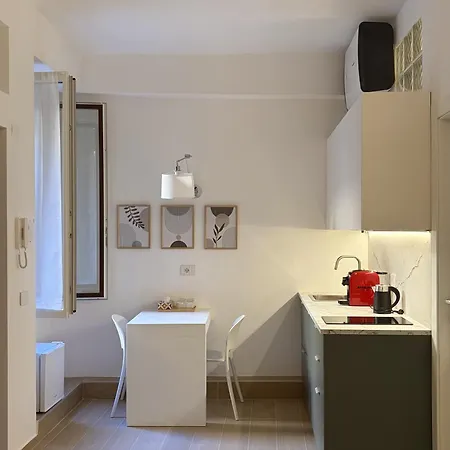 Monosarpi50 * Milan